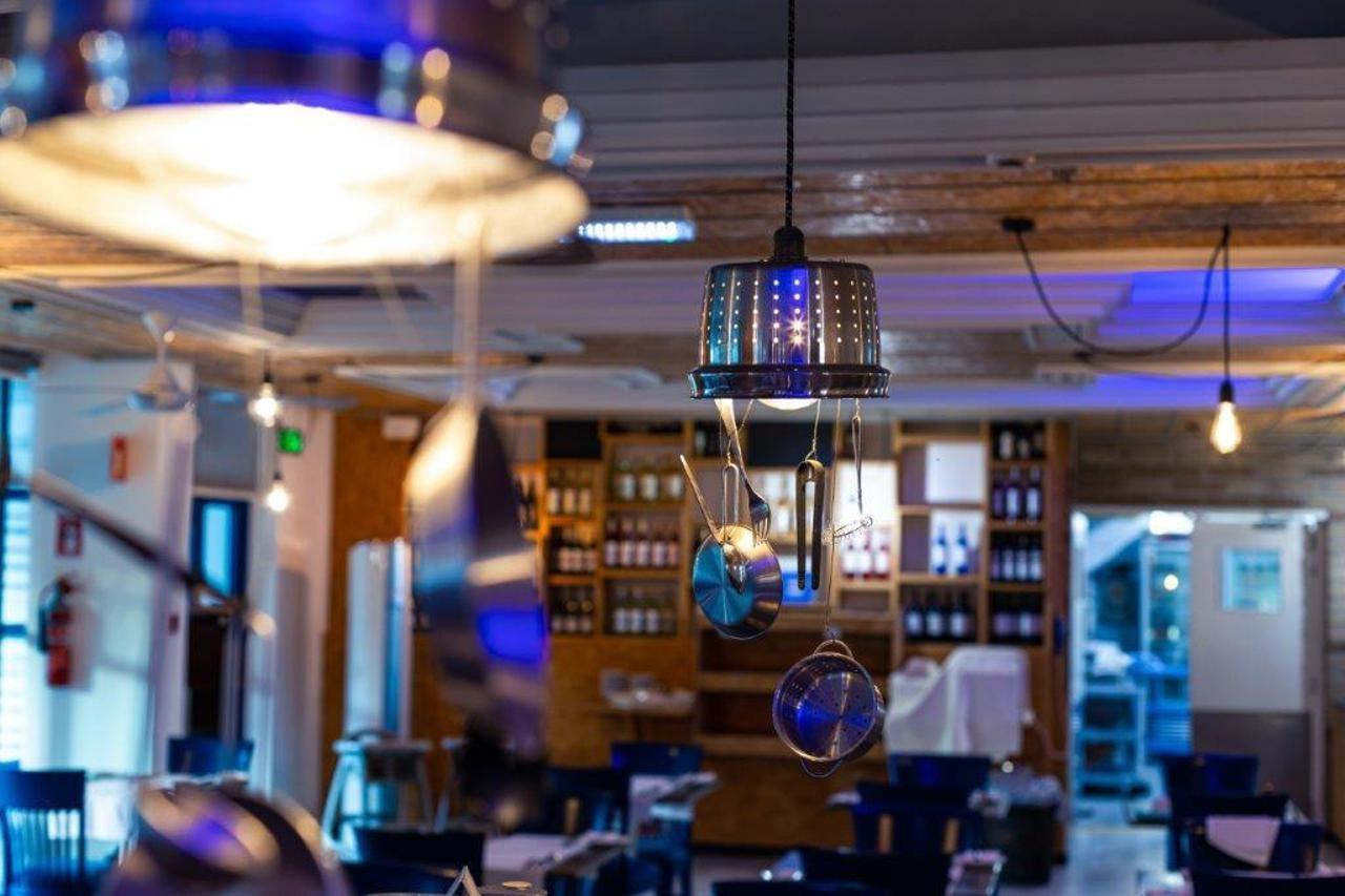 涅柔斯酒店 Paphos 外观 照片