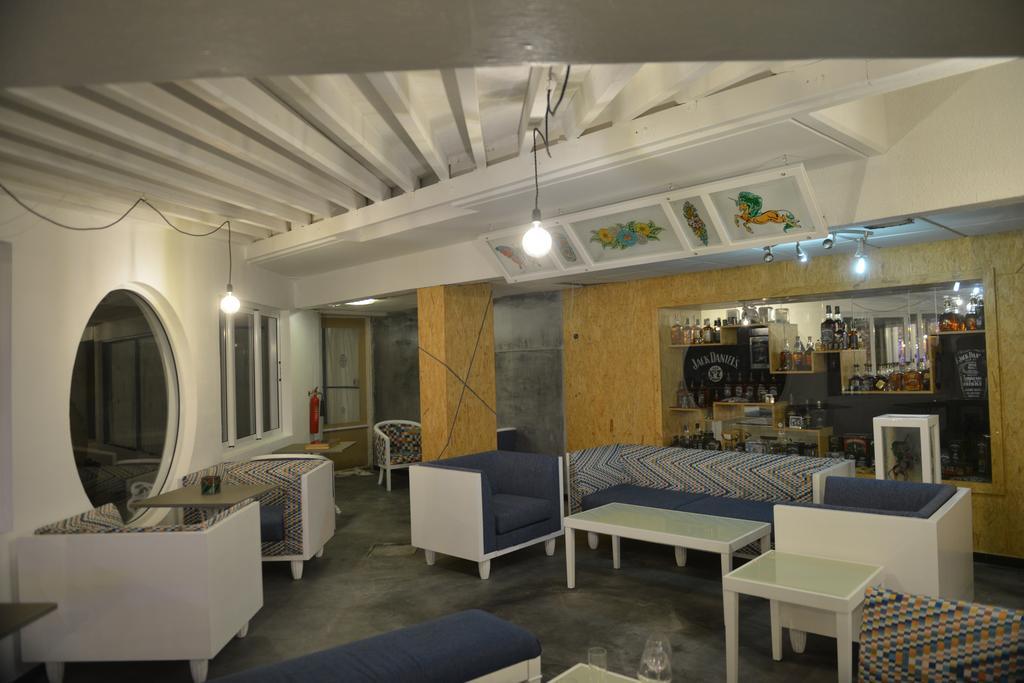涅柔斯酒店 Paphos 外观 照片